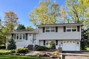 51 Salem Ct, Metuchen, NJ 08840 - Photo 1