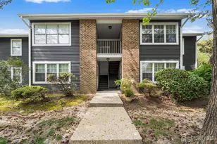 8 Lafayette Ct, North Brunswick Township, NJ 08902 - Photo 1