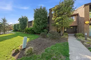 336 Willowbrook Dr, North Brunswick Township, NJ 08902 - Photo 1