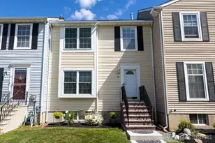 18 Pero Ct, Sayreville, NJ 08872 - Photo 1