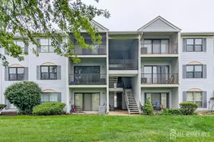 372 Lancaster Ct, Piscataway Township, NJ 08854 - Photo 1