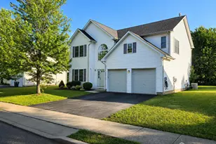 9 Lander St, Franklin Township, NJ 08873 - Photo 1