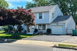 273 Old Post Rd, Edison, NJ 08817 - Photo 1