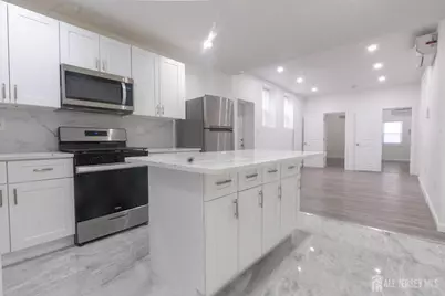 370 Pacific Avenue #1, Jersey City, NJ 07304 - Photo 1