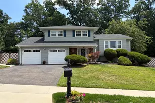 4 Avon Way, Sayreville, NJ 08859 - Photo 1