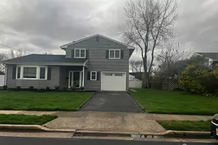 43 Lydia Ln, Edison, NJ 08817 - Photo 1