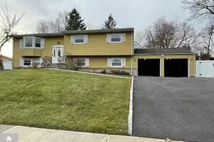 8 Vauxhall Rd, East Brunswick Township, NJ 08816 - Photo 1
