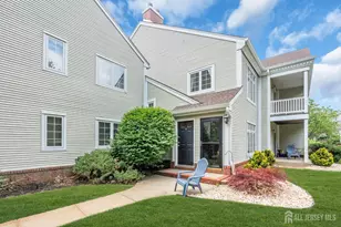 90 Winthrop Rd, Monroe Township, NJ 08831 - Photo 1