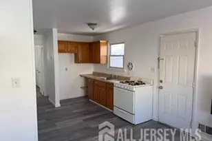 389 Fayette St, Perth Amboy, NJ 08861 - Photo 1