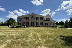 28 Renk Farm Dr, South Brunswick Township, NJ 08852 - Photo 1
