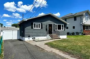 154 Tabb Ave, Piscataway Township, NJ 08854 - Photo 1