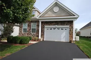 3 Turret Dr, Monroe Township, NJ 08831 - Photo 1