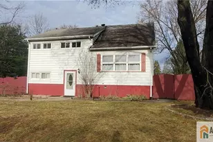 40 Beverly Ave, Franklin Township, NJ 08873 - Photo 1