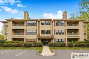 2809 Ridgefield Ct, Helmetta, NJ 08828 - Photo 1