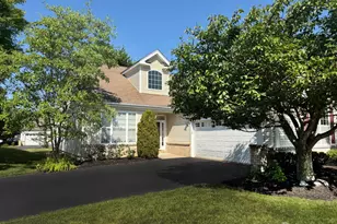 417 Melrose Way, Monroe Township, NJ 08831 - Photo 1