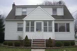 115 Pulaski Ave, Carteret, NJ 07008 - Photo 1