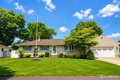 16 Ivy Place, Monroe Township, NJ 08831 - Photo 1