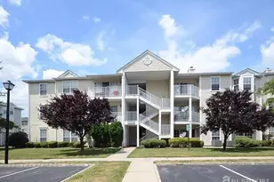 225 Rachel Ct, Franklin Township, NJ 08823 - Photo 1