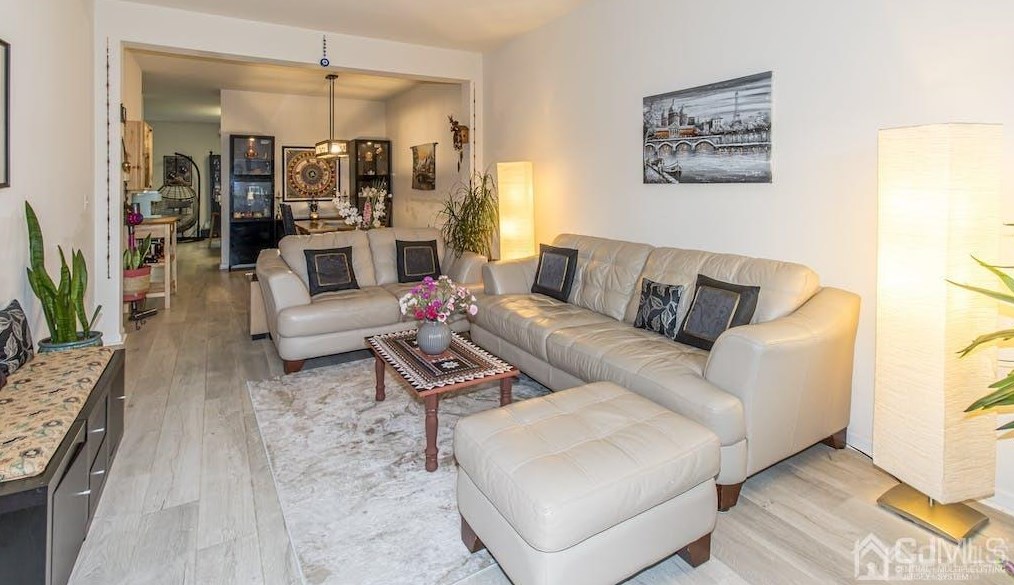96 Andrews Way, Piscataway, NJ 08854-7200