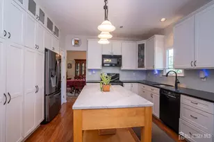 6 York Dr, Montgomery Township, NJ 08540 - Photo 20