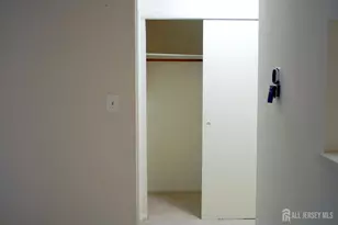 422 Ravens Crest Dr, Plainsboro Township, NJ 08536 - Photo 12