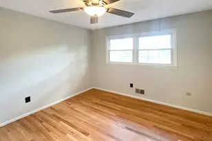 21 Buck Rd, East Brunswick Township, NJ 08816 - Photo 14