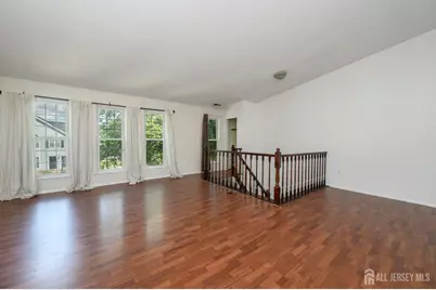 124 Edward Drive, Franklin Township, NJ 08823 - Photo 4