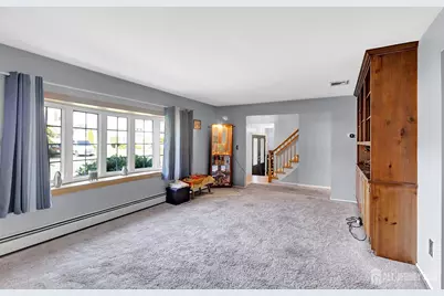 32 Kilfoyle Avenue, Fords, NJ 08863 - Photo 2