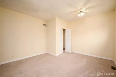 65 Orange Street, Edison, NJ 08817 - Photo 24