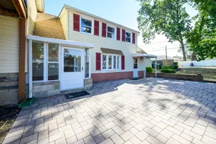 65 Orange St, Edison, NJ 08817 - Photo 10