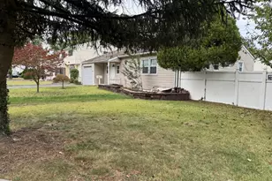 392 Durham Ave, Edison, NJ 08817 - Photo 2