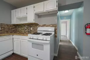 600 N 6th Street N, Newark, NJ 07107 - Photo 10