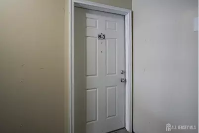 600 N 6th Street N #1103, Newark, NJ 07107 - Photo 1