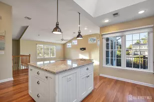 1 Kingsbridge Rd, Franklin Township, NJ 08873 - Photo 10