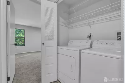 127 Berkshire Court, Piscataway Township, NJ 08843 - Photo 32