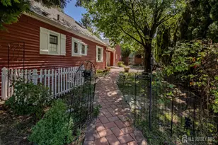 2 Louise Dr, East Brunswick Township, NJ 08816 - Photo 36