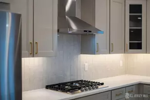 33 Elm Terrace, Sayreville, NJ 08859 - Photo 10