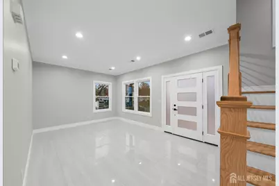 33 Elm Terrace, Sayreville, NJ 08859 - Photo 6