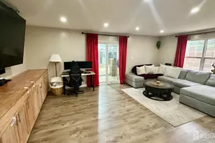 8 Cosgrove Ct, East Brunswick Township, NJ 08816 - Photo 22