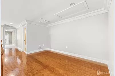 60 Saratoga Court, Franklin Township, NJ 08873 - Photo 12