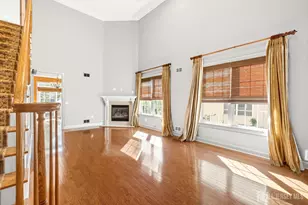 60 Saratoga Ct, Franklin Township, NJ 08873 - Photo 4