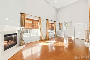 60 Saratoga Ct, Franklin Township, NJ 08873 - Photo 6