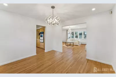 8 Periwinkle Place, Colonia, NJ 07067 - Photo 12