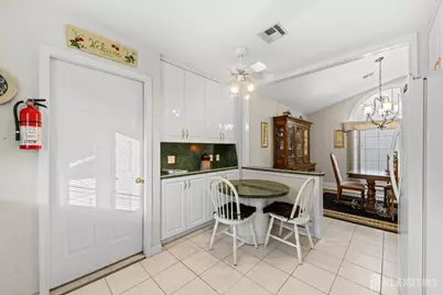 835-B Vail Road, Monroe Township, NJ 08831 - Photo 14