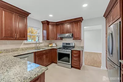 3 Van Arsdale Court, East Brunswick Township, NJ 08816 - Photo 32