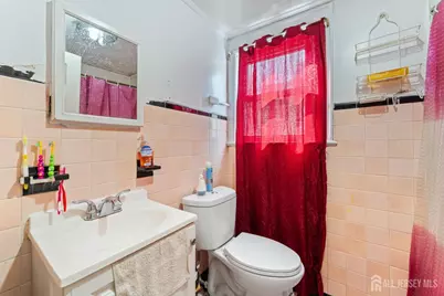 68 Welton Street, New Brunswick, NJ 08901 - Photo 14