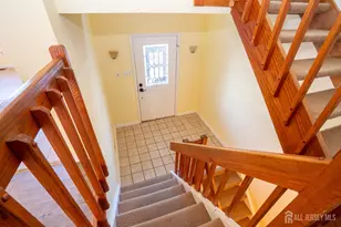 42 Chicopee Dr, Montgomery Township, NJ 08540 - Photo 2