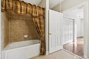 540 Cranbury Rd, East Brunswick Township, NJ 08816 - Photo 26