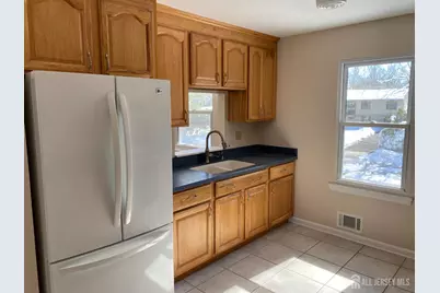 [Address not provided], Plainsboro Township, NJ 08536 - Photo 6
