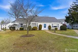 412 Oxford Ln, Monroe Township, NJ 08831 - Photo 1